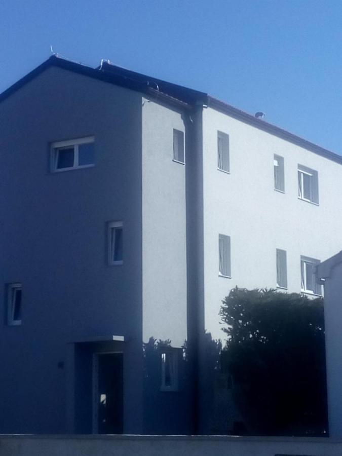 Apartmani Rebecca Vir Dış mekan fotoğraf