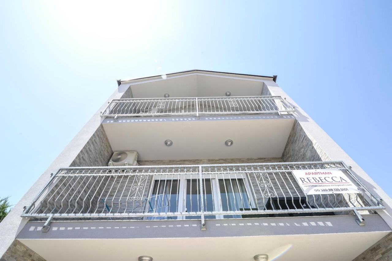 Apartmani Rebecca Vir Dış mekan fotoğraf