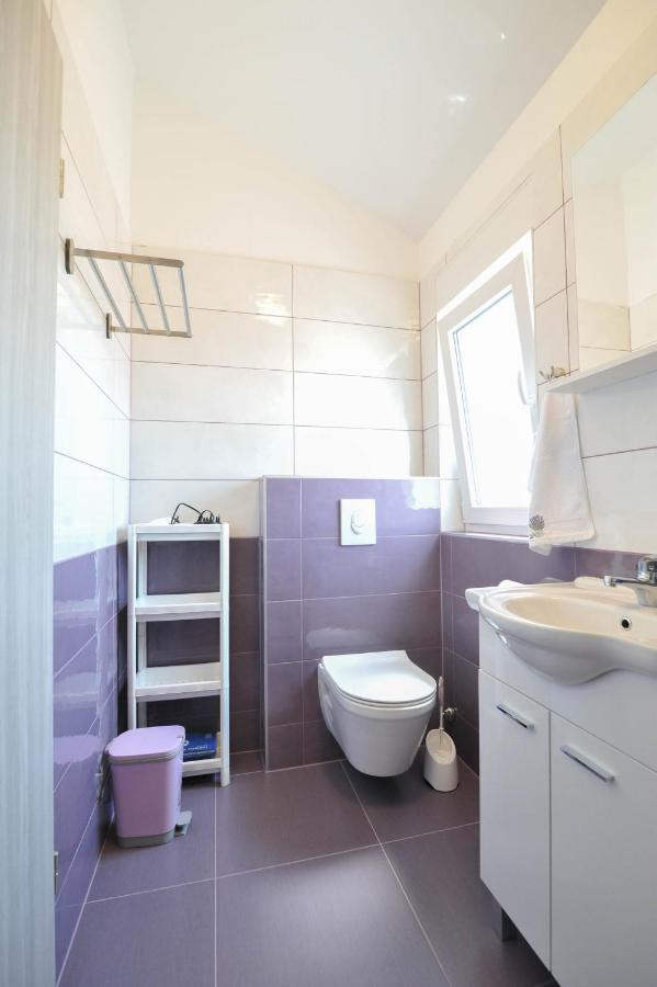 Apartmani Rebecca Vir Dış mekan fotoğraf