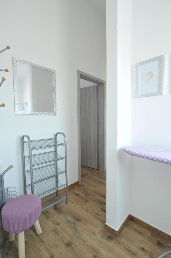 Apartmani Rebecca Vir Dış mekan fotoğraf