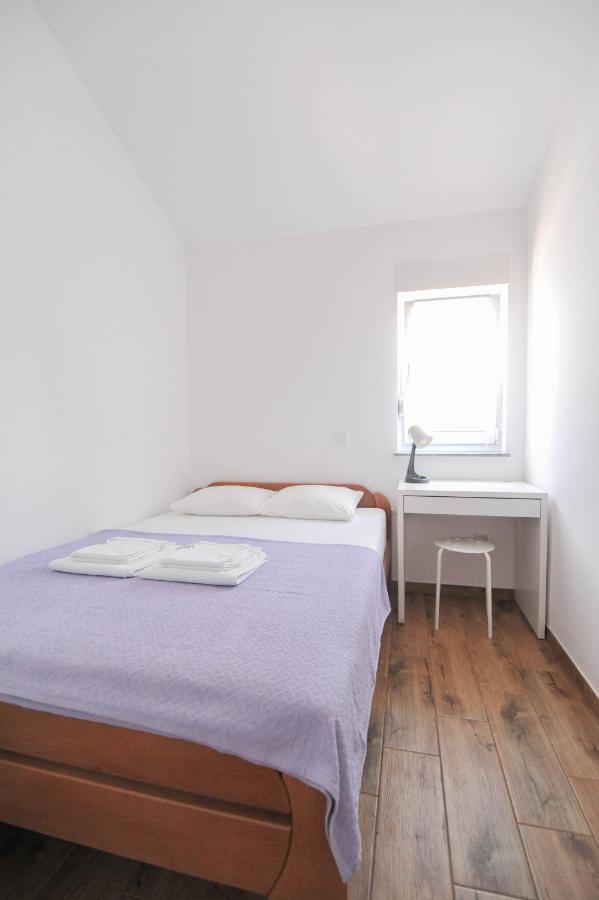 Apartmani Rebecca Vir Dış mekan fotoğraf