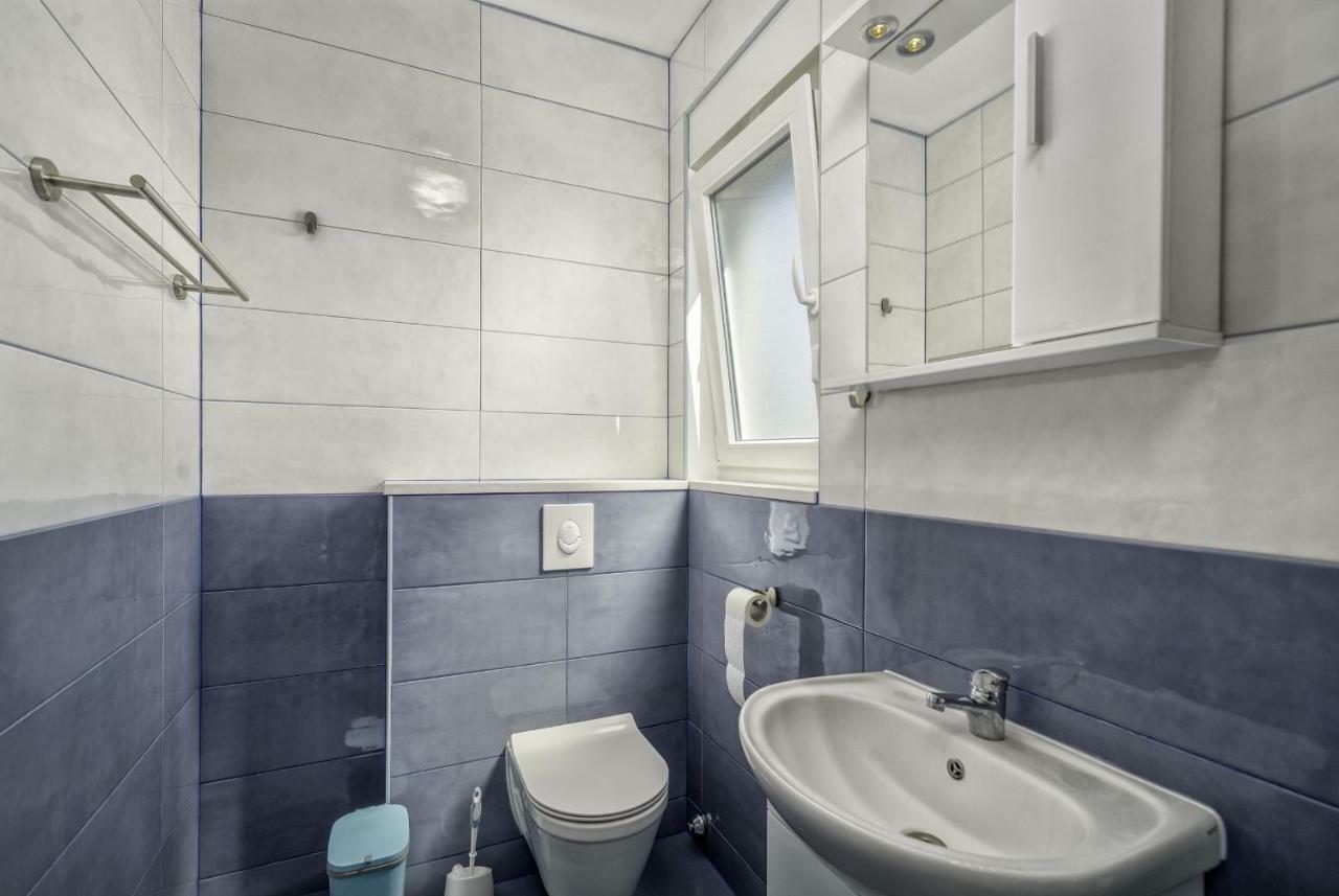 Apartmani Rebecca Vir Dış mekan fotoğraf